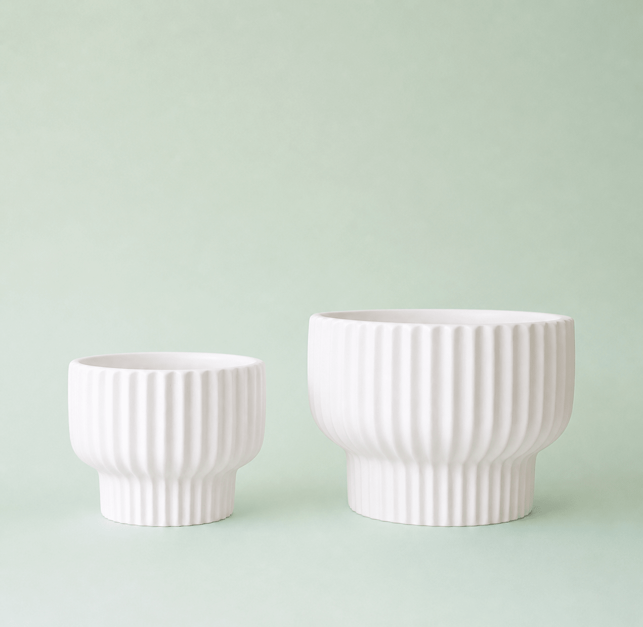 Presley Pedestal Planter - DIGS