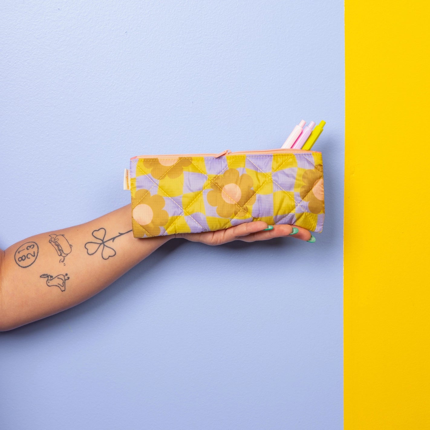 Puffy Pixie Pouch: Cool Funky Daisy - DIGS