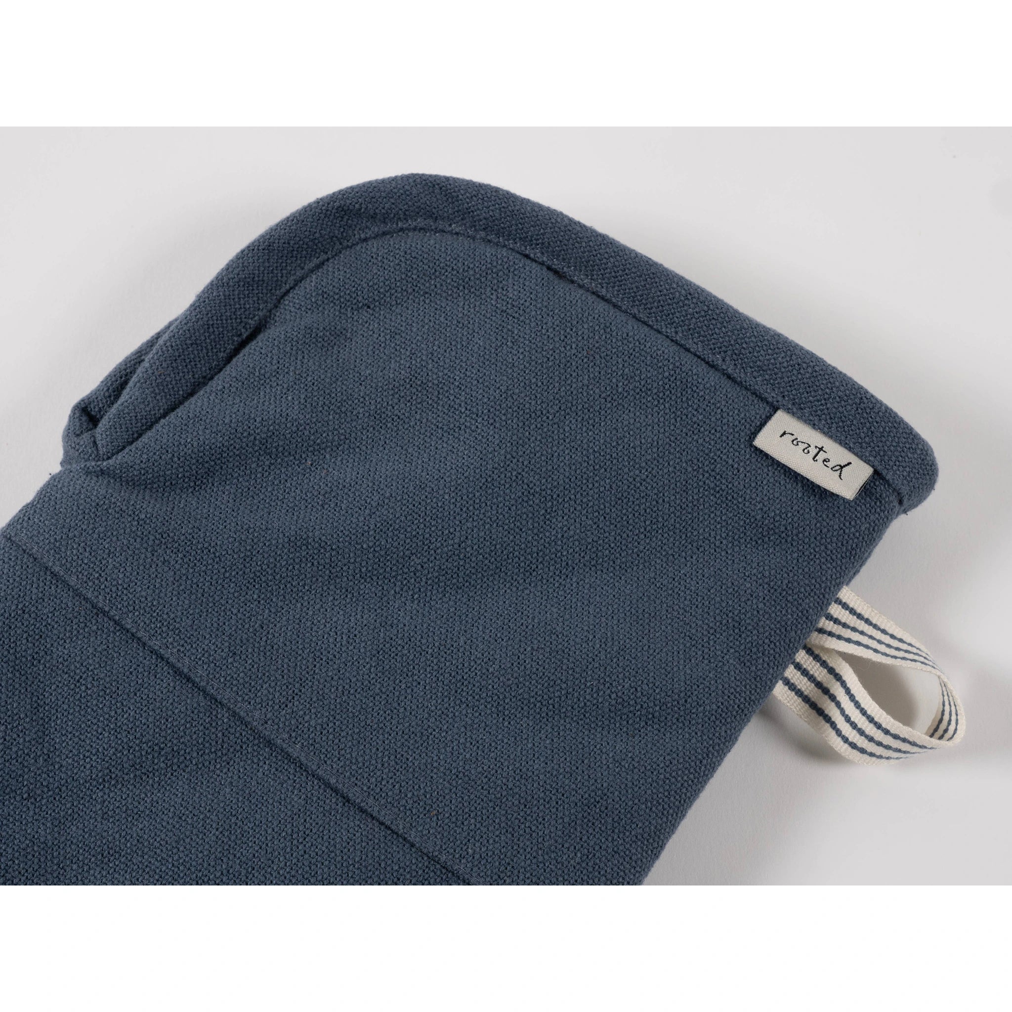 Rooted Sustainable Oven Mitt - DIGS