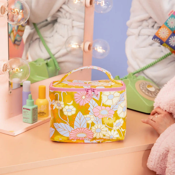 Soulmate Toiletry Bag - DIGS
