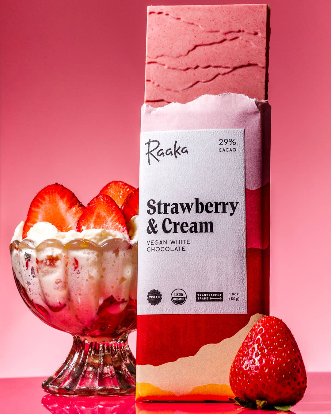 Strawberry & Cream White Chocolate Bar - DIGS