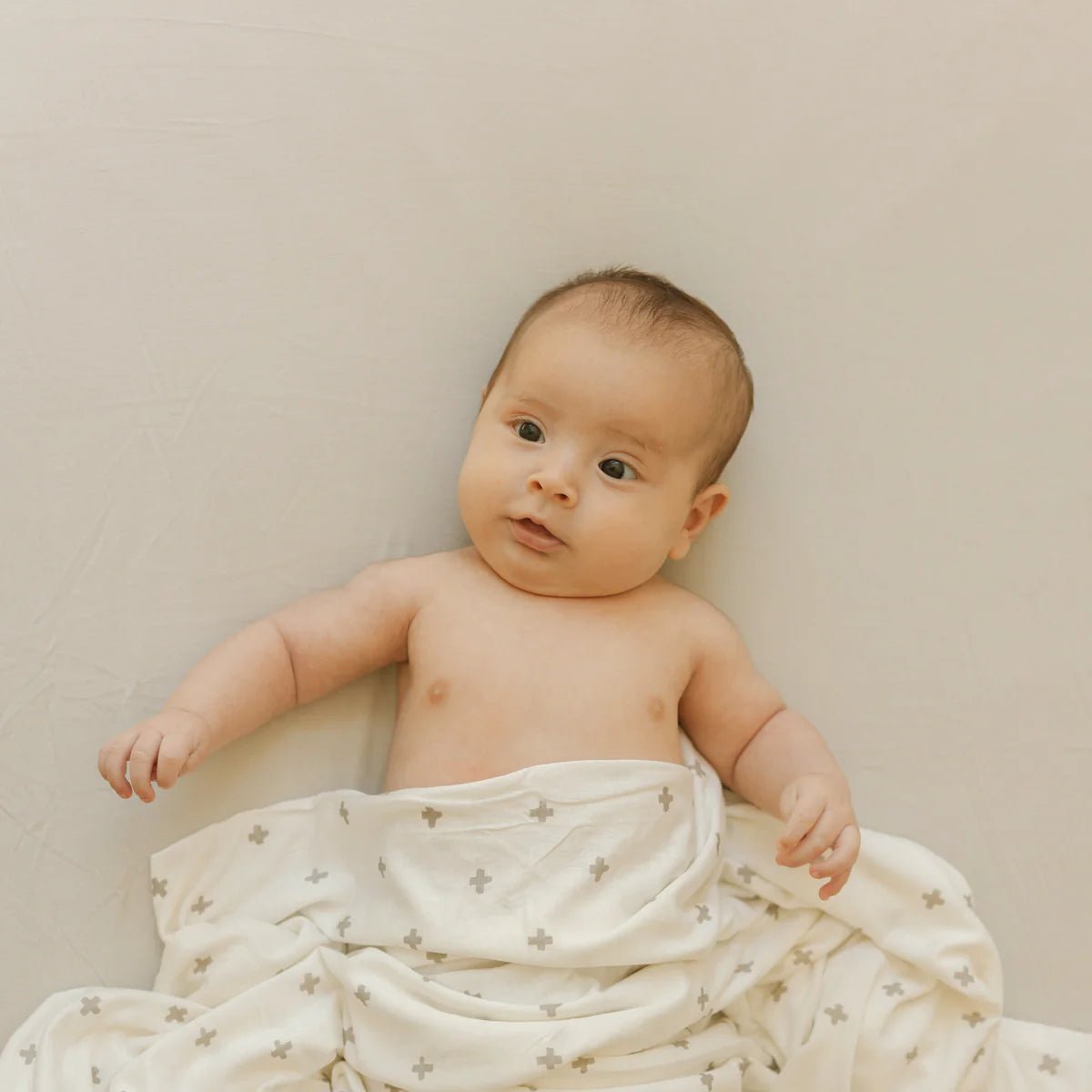 Stretch Knit Crib Sheet: Pebble - DIGS