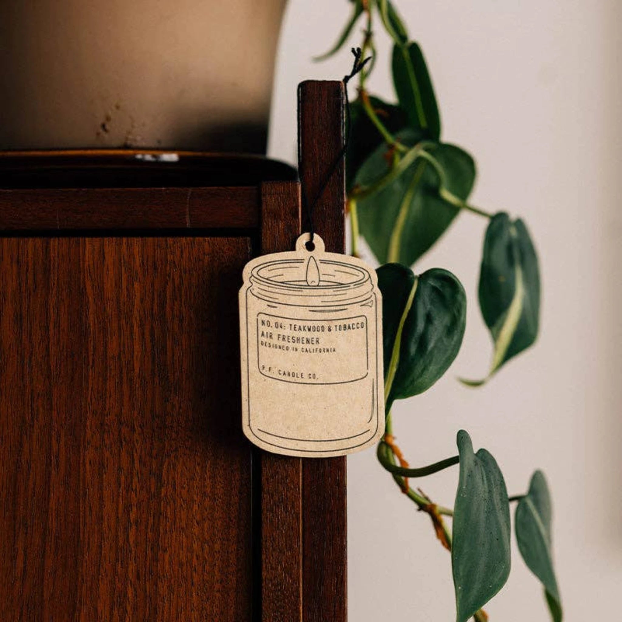 Teakwood & Tobacco Air Freshener - DIGS