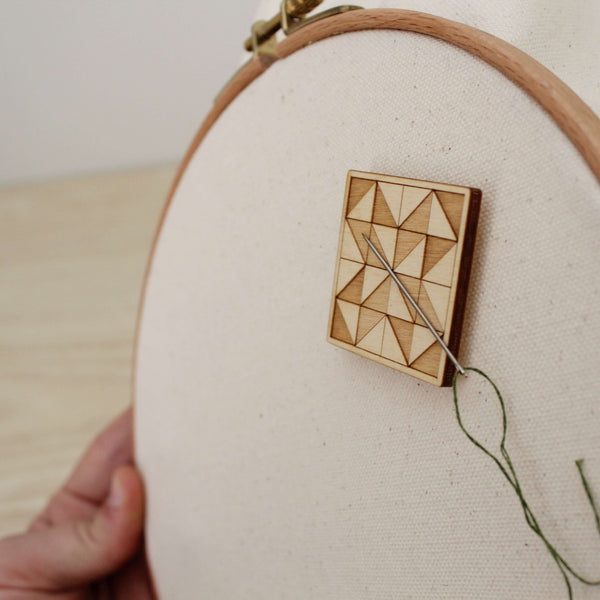 Wood Needle Minder: Quilt Block - DIGS