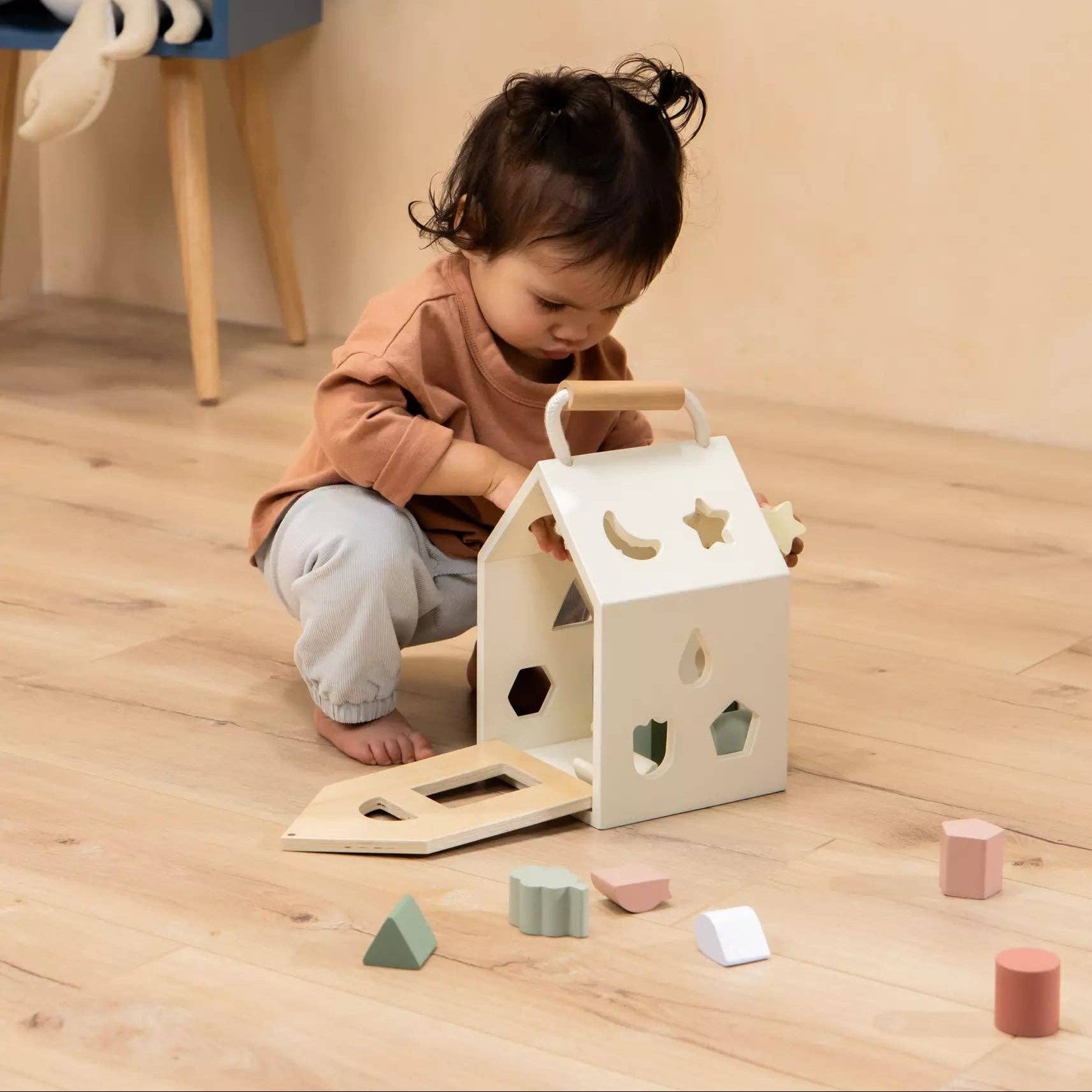 Wooden Shapes Sorting House - DIGS