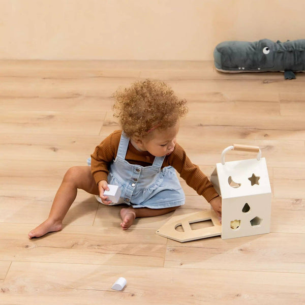Wooden Shapes Sorting House - DIGS