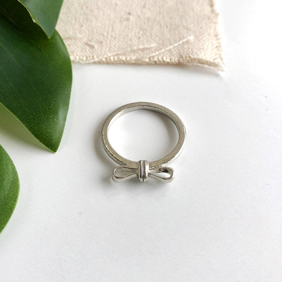 Wrapped Bow Ring: Silver