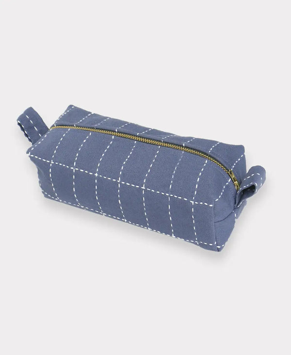Small Grid-Stitch Toiletry Bag