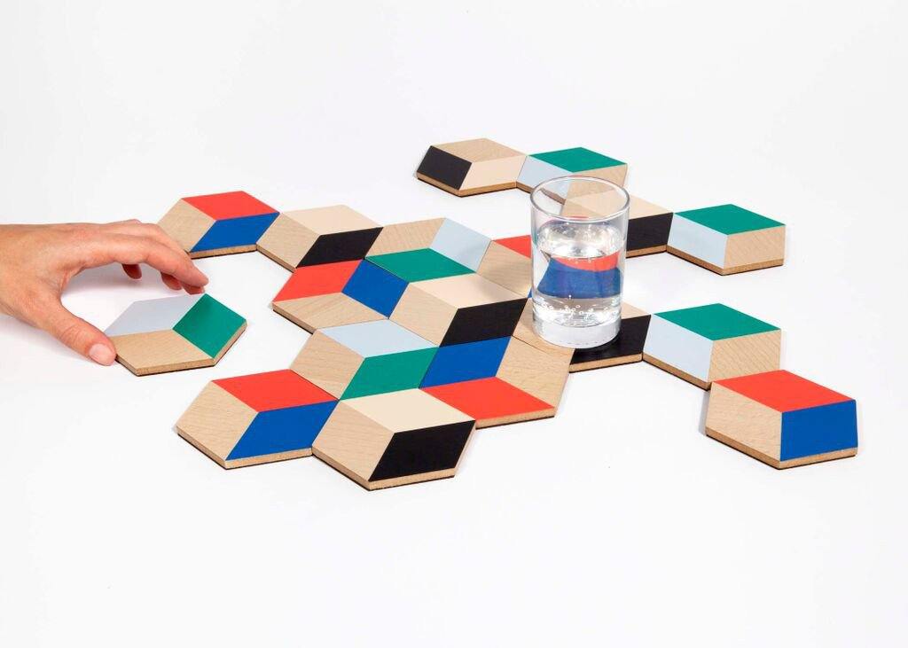 Table Tiles: Red/Blue - DIGS