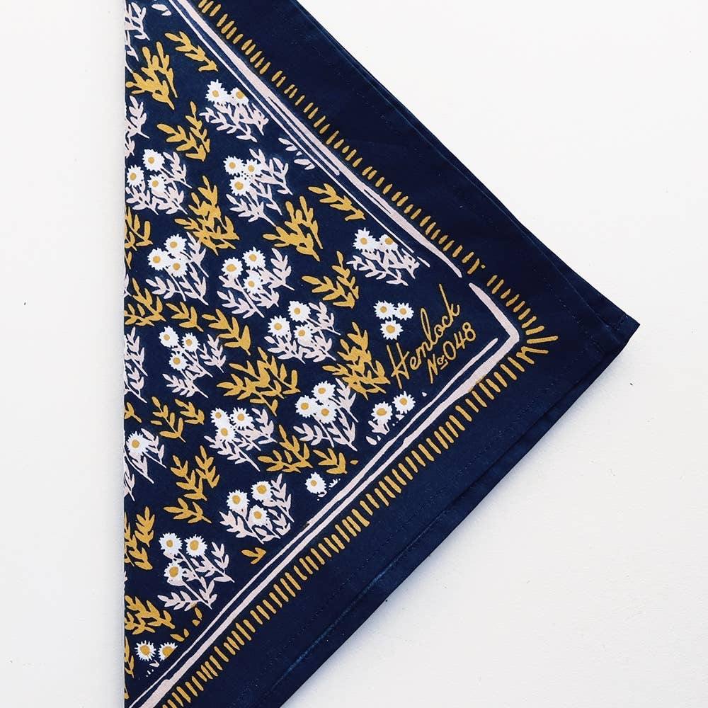 flower printend bandana