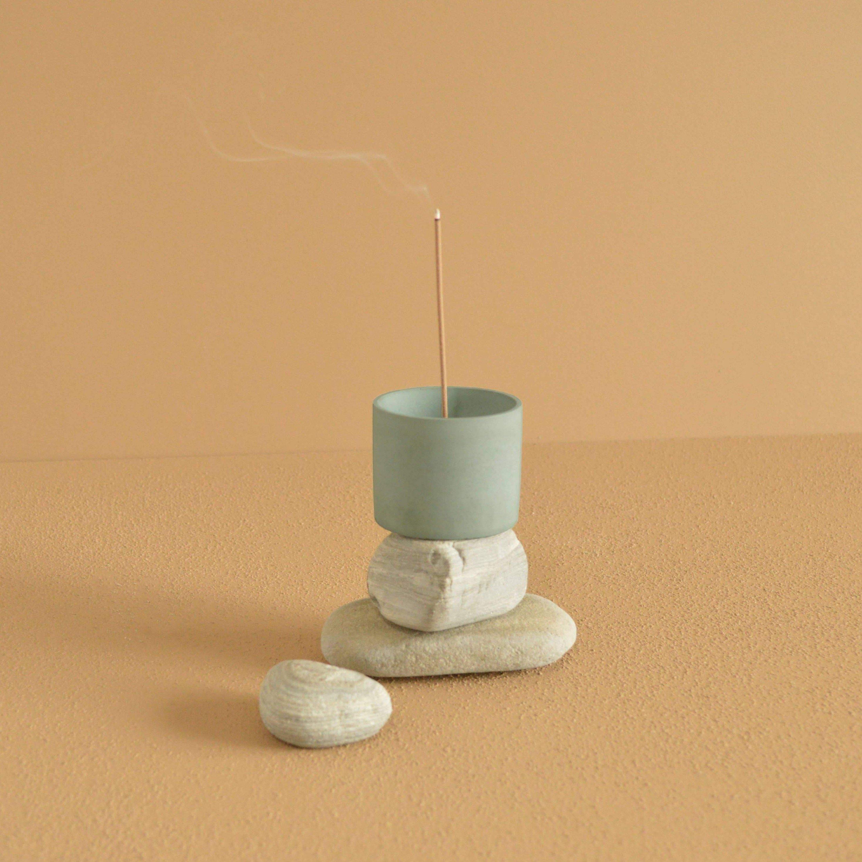 Round Concrete Japanese Incense Burner - DIGS