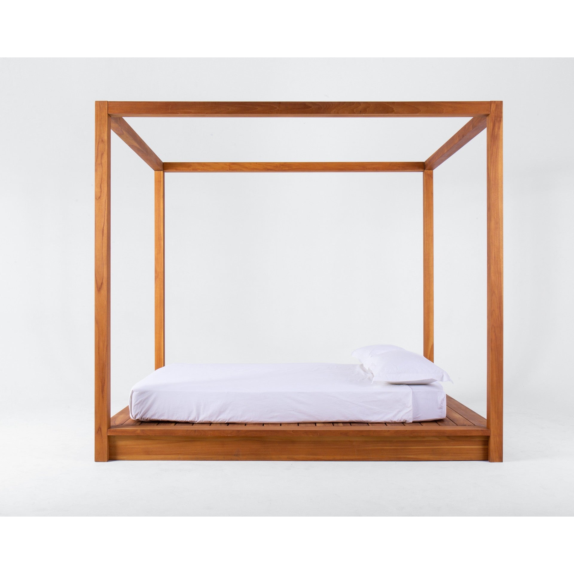 LAXseries Canopy Bed - DIGS