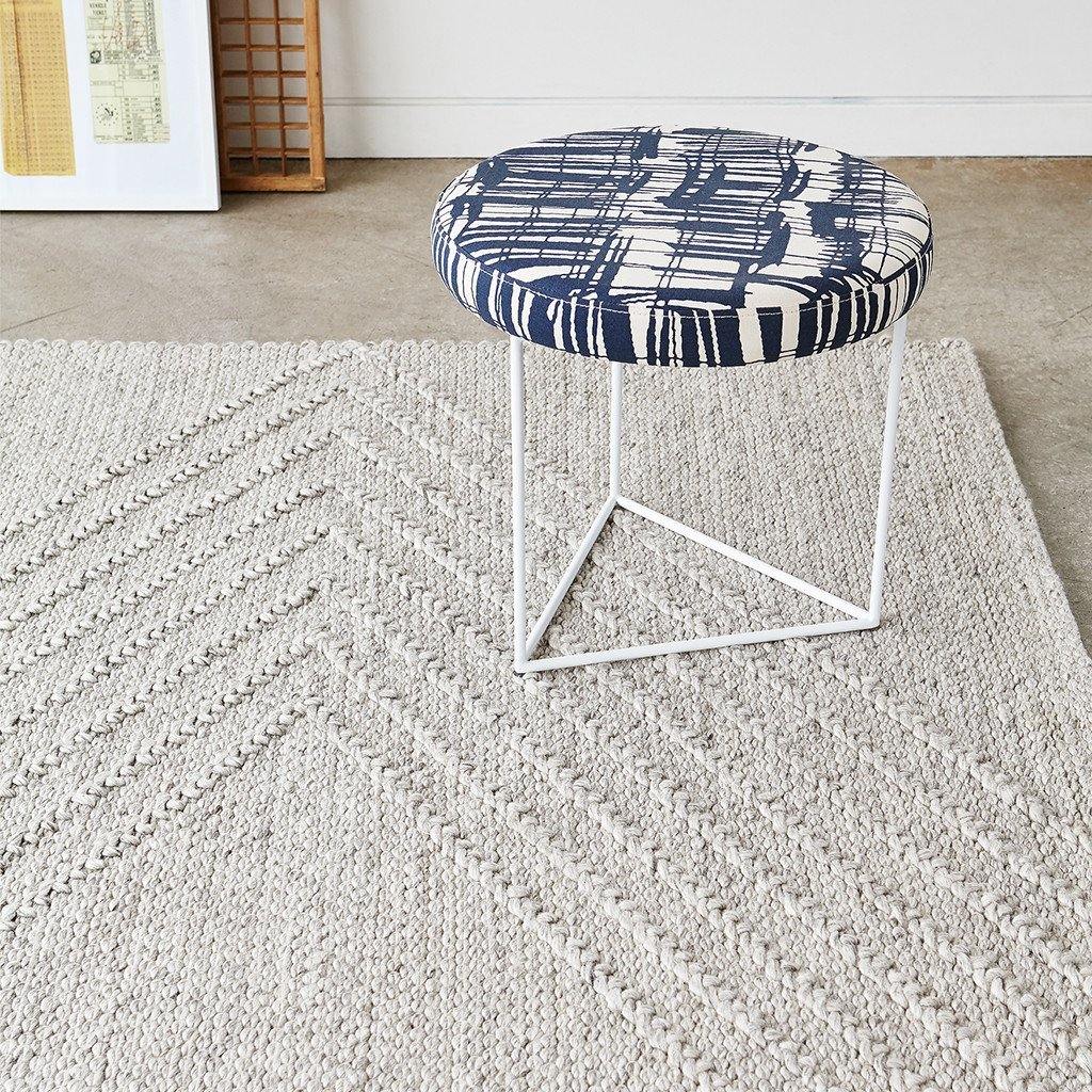 Nova Stool - DIGS