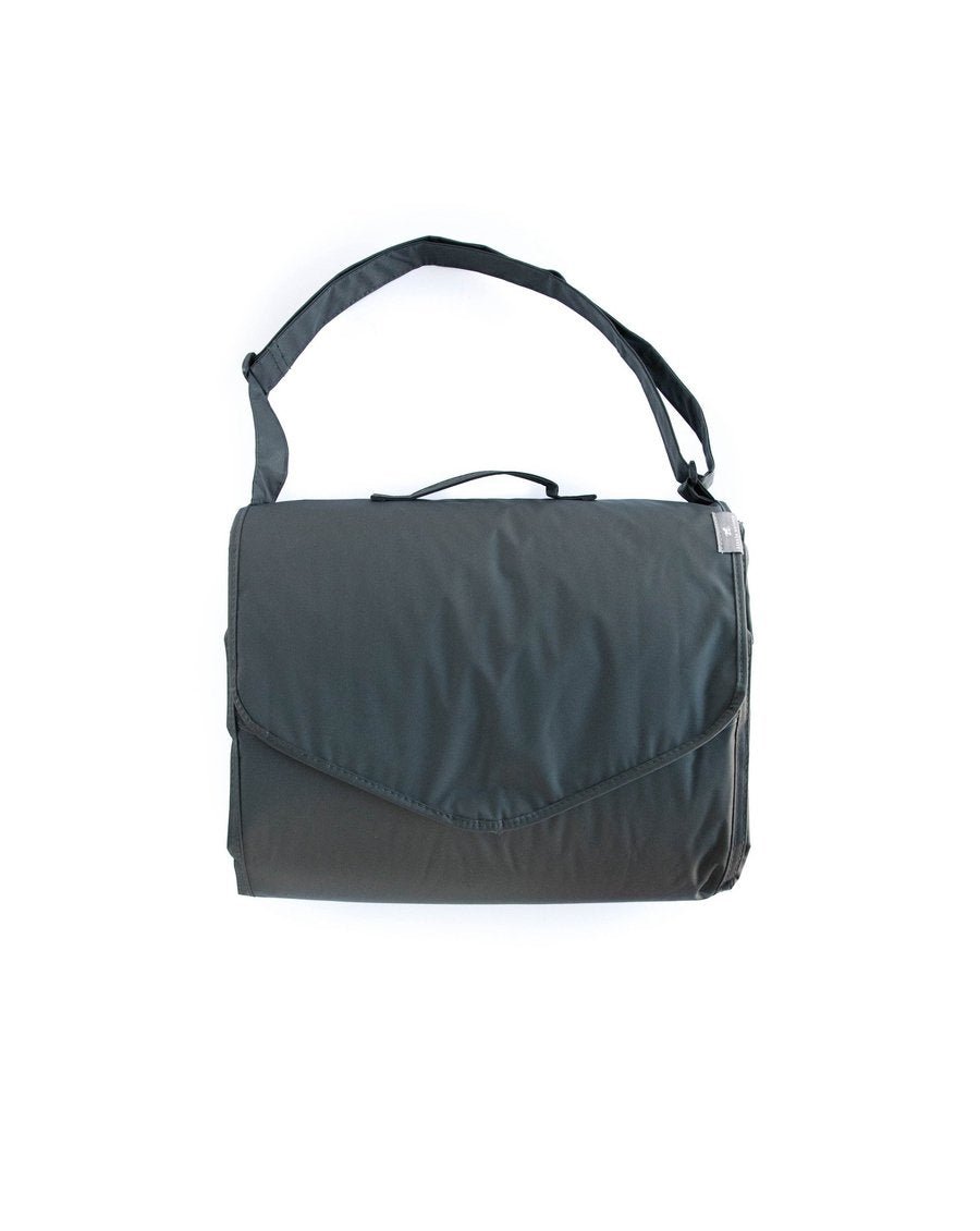 Outdoor Blanket: Midnight Poppy - DIGS