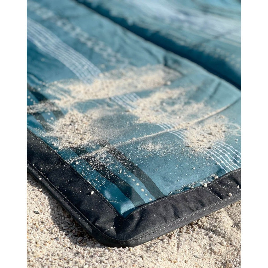 Outdoor Blanket: Shoreline Stripe - DIGS