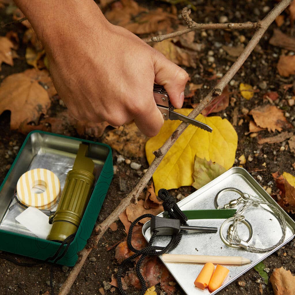 Outdoor Survival Kit - DIGS