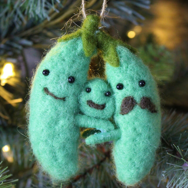 Pea Pod Family Ornament