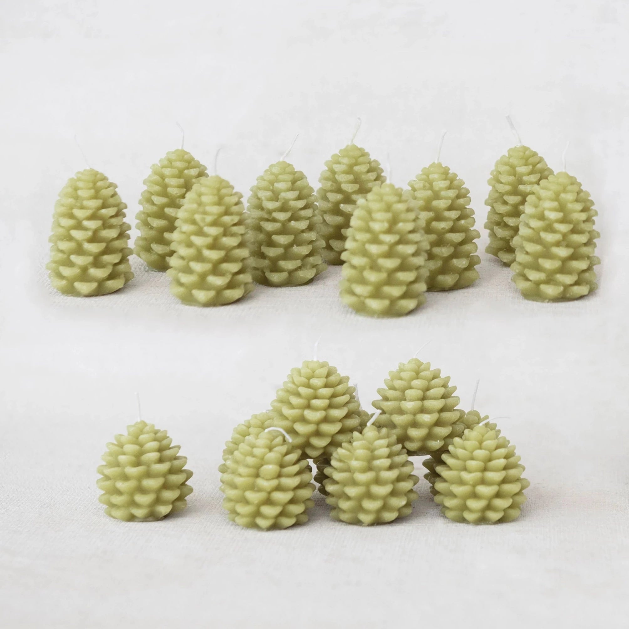 Pinecone Tealight Set: Mistletoe - DIGS