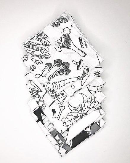 Black and white tarot cloth - DIGS